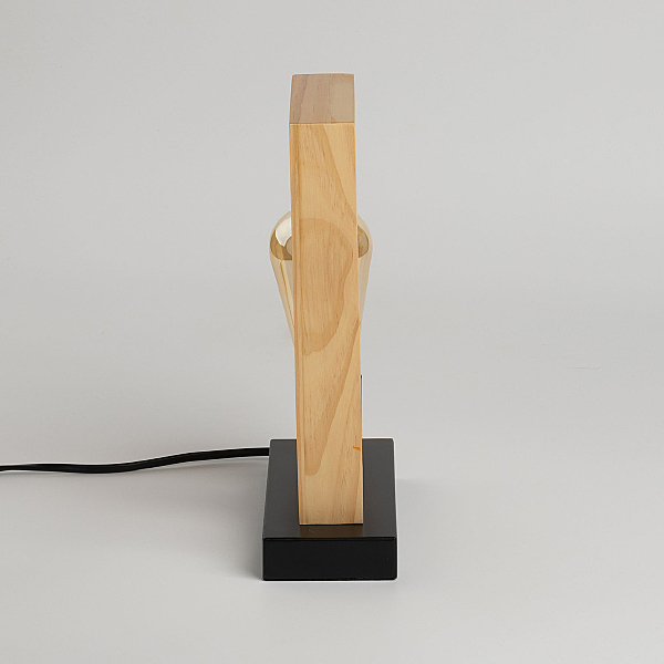 Настольная лампа Акцент 680033901