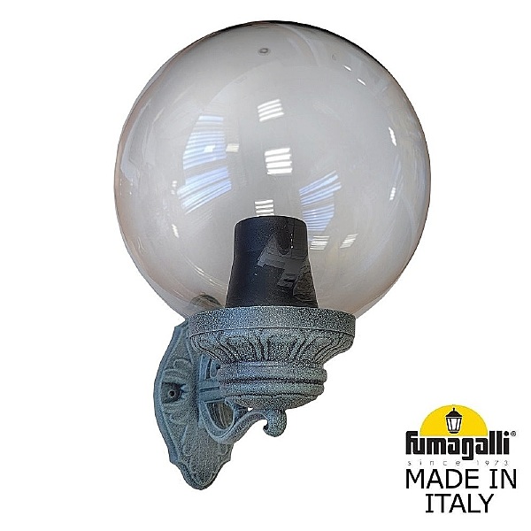 Уличный настенный светильник Globe 250 G25.131.000.VZF1R