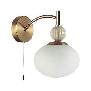 Настенное бра Gloriya 8272/1W