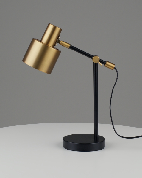 Настольная лампа Artis V11266-1T