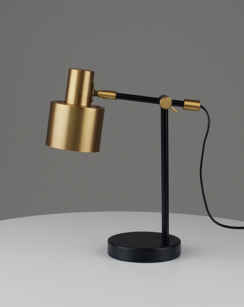 Настольная лампа Artis V11266-1T