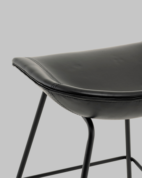 Полубарный стул Stool Group AV 461-Pbl-9005(PP)