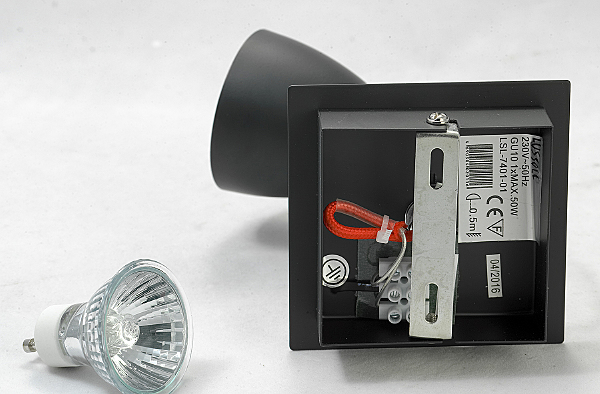 Светильник спот Frontino LSL-7401-01