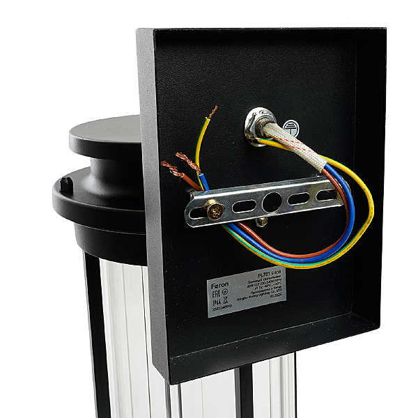 Уличный настенный светильник Новара 51838