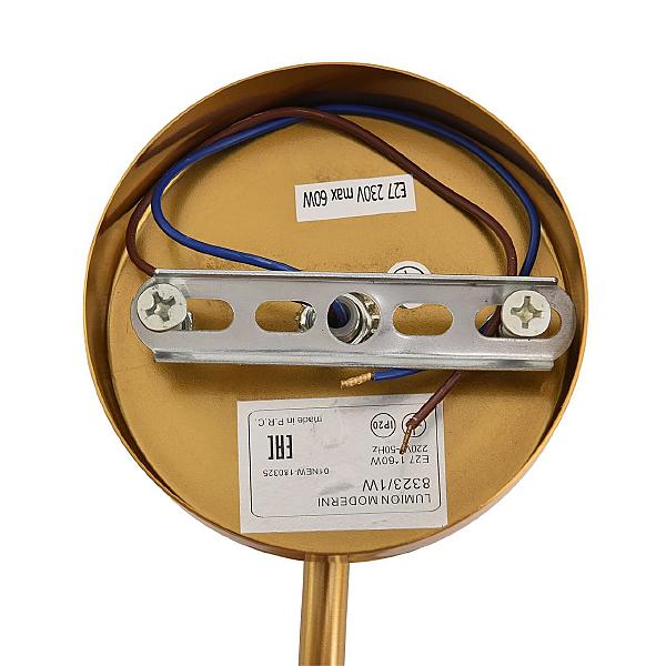 Настенное бра Larina 8323/1W