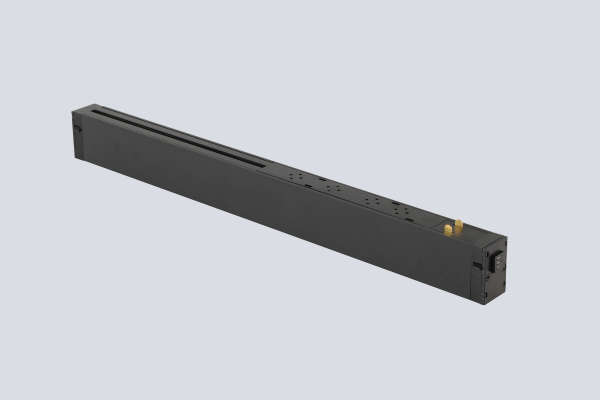 Трековый светильник Space 220 CLT 0.35 001 18W BL M4000K