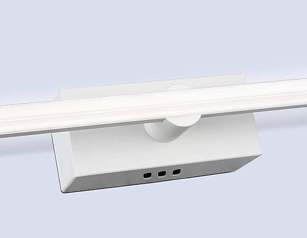 Настенный светильник LineTech FL6121