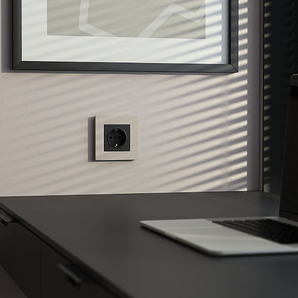 Рамка W0012917/ Рамка на 1 пост Slab (дымчатый софт)