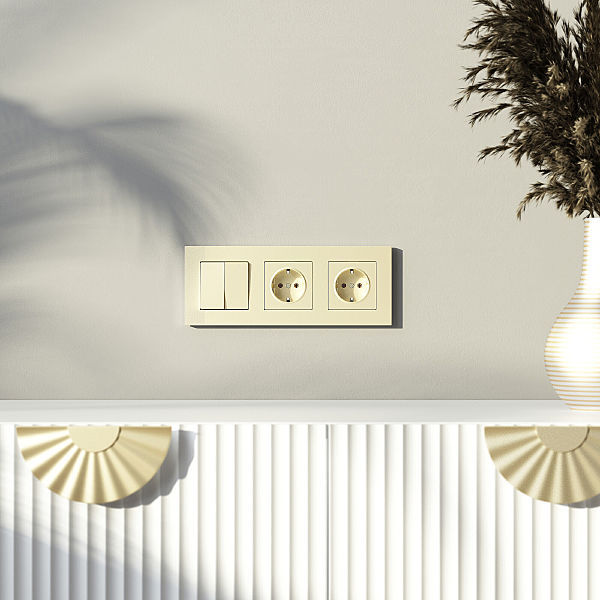 Рамка W0032911/ Рамка на 3 поста Slab (шампань софт)