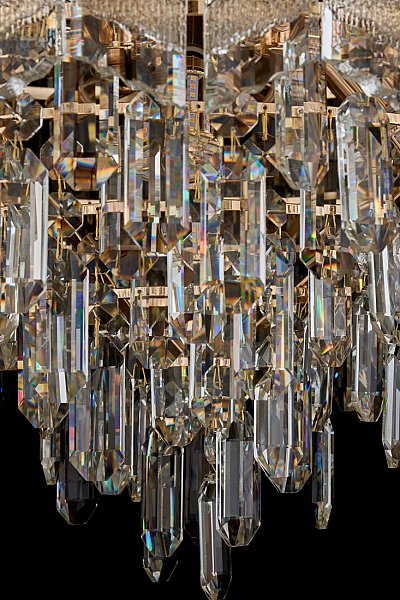 Подвесная люстра LEON Noemi LE7159/600 GD