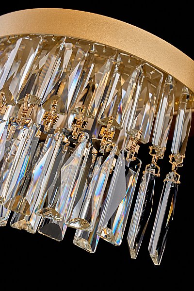 Настенное бра LEON Milana LE3026/1W GD