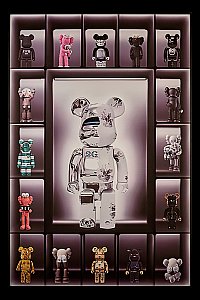 Картина настенная Teona Decor Bearbrick TD146