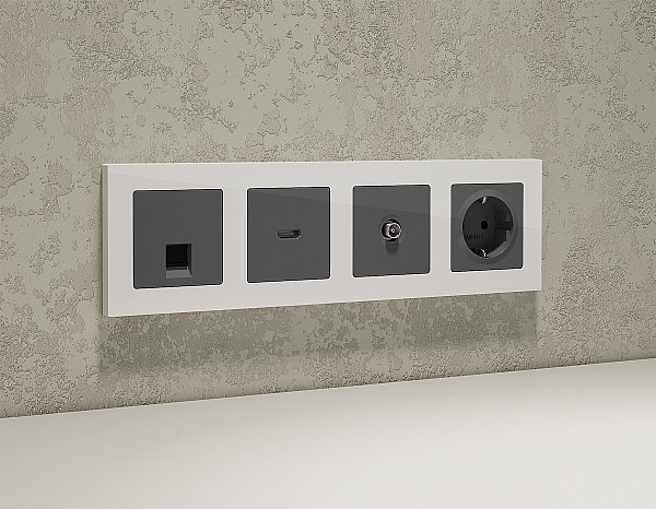 Розетка Ambrella Volt ALFA MA662010