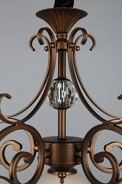 Подвесная люстра Verbano OML-73703-05