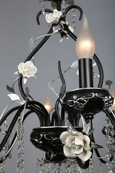 Подвесная люстра Lucca OML-77913-08