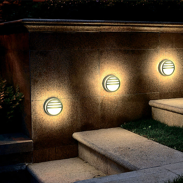 Уличный настенный светильник Submarine 357231