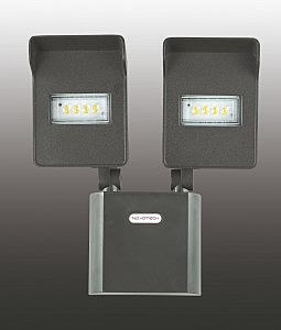 Уличный настенный светильник Titan 357218