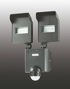 Уличный настенный светильник Titan 357220