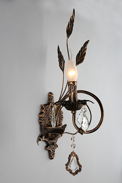 Настенное бра Trento OML-78601-01