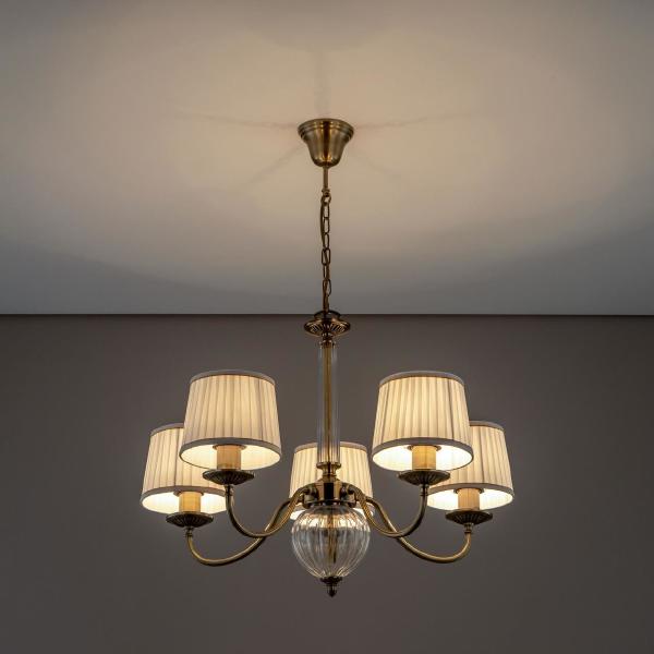 Подвесная люстра Гера CL433153