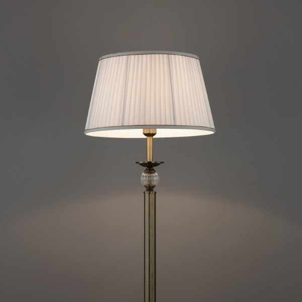 Торшер Гера CL433913