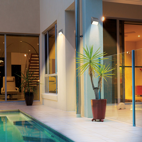 Уличный настенный светильник Submarine 357226