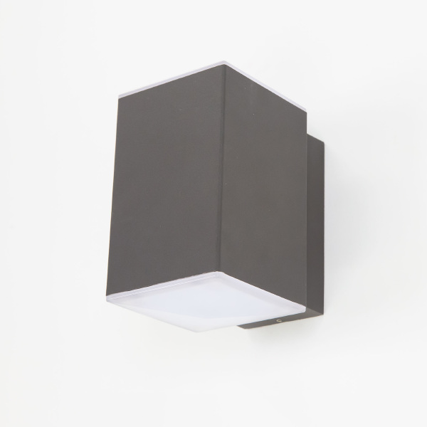 Уличный настенный светильник Citilux CLU0002