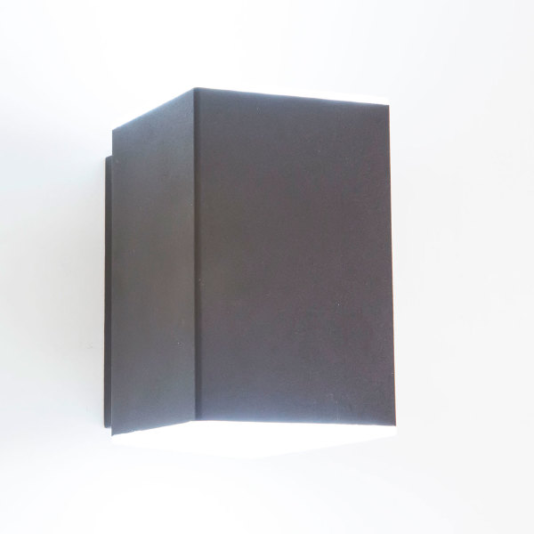 Уличный настенный светильник Citilux CLU0002