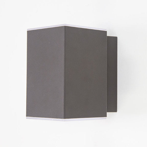 Уличный настенный светильник Citilux CLU0002