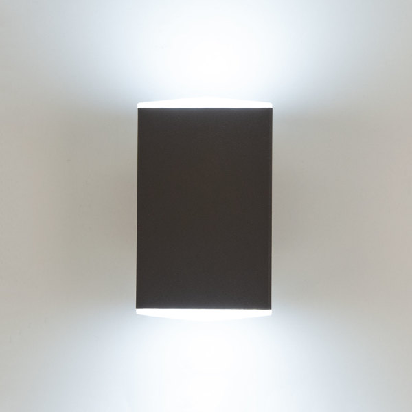 Уличный настенный светильник Citilux CLU0002