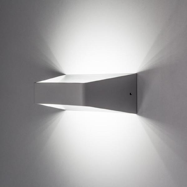 Светодиодная бра Декарт CL704320