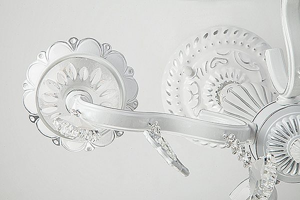 Потолочная люстра Эммануэль 10049/5 белый с серебром/прозрачный хрусталь Strotskis