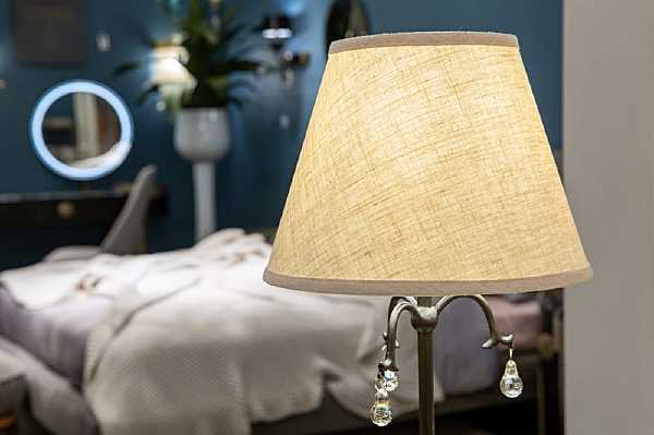 Настольная лампа CHALET L17831.03