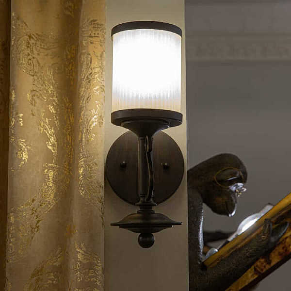 Настенное бра YORK L50021.05