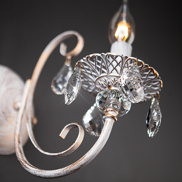 Настенное бра Alda 3305/1 белый с золотом/прозрачный хрусталь Strotskis