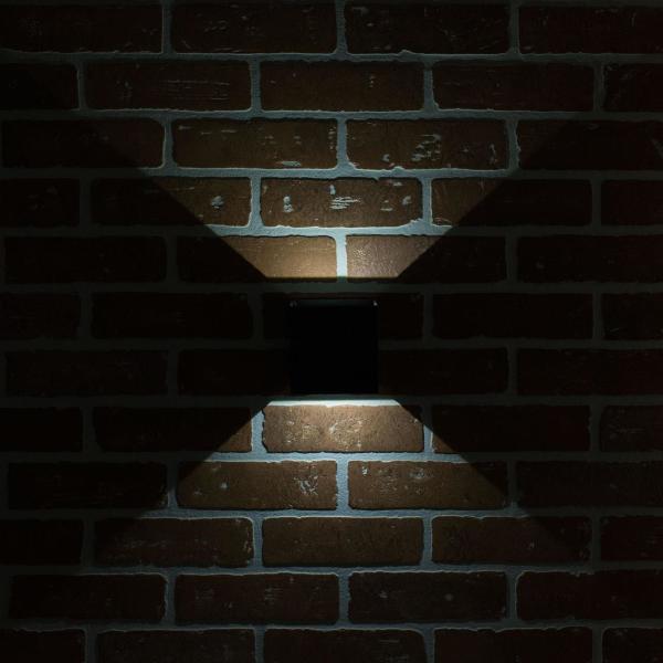 Уличный настенный светильник Улица CLU0003