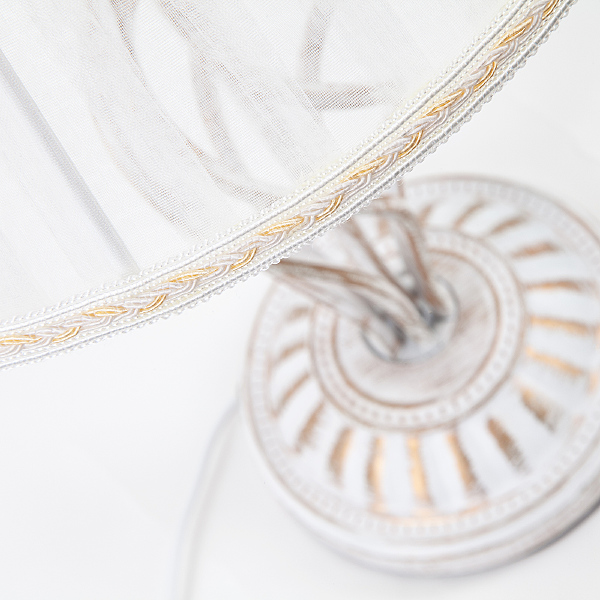 Настольная лампа Selesta 01002/1 белый с золотом