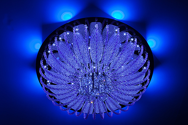 Потолочная люстра 5595 5595/11+8 хром/белый-синий+красный +фиолетовый