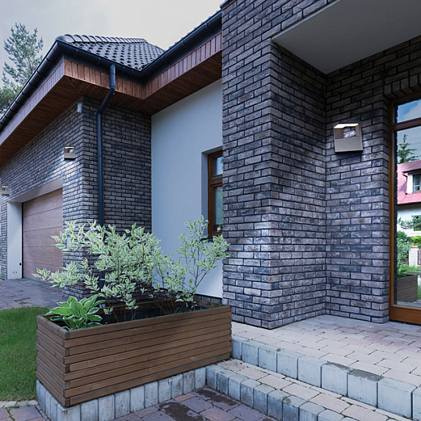 Уличный настенный светильник Roca 357675