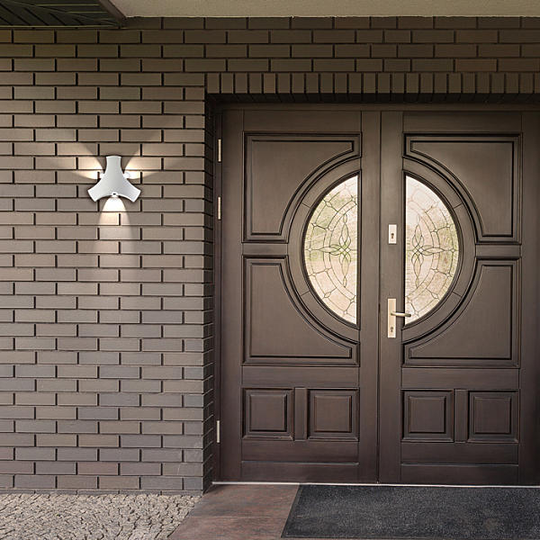 Уличный настенный светильник Calle 357679