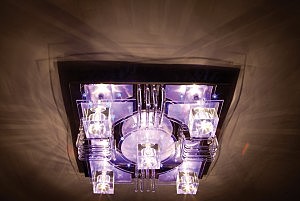 Потолочная люстра 5588 5588/5 хром/синий+красный+фиолетовый