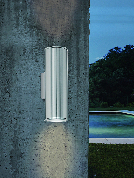 Уличный настенный светильник Riga 94107