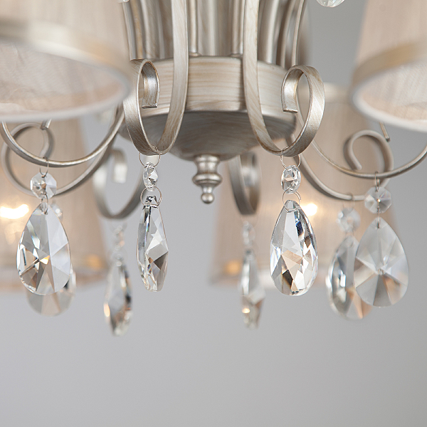 Потолочная люстра Liona 60065/8 серебро