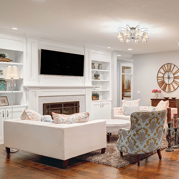 Потолочная люстра Liona 60065/8 серебро