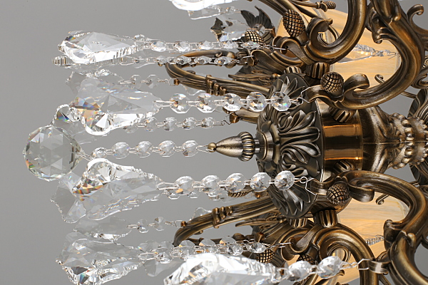 Подвесная люстра Catanzaro OML-30813-08