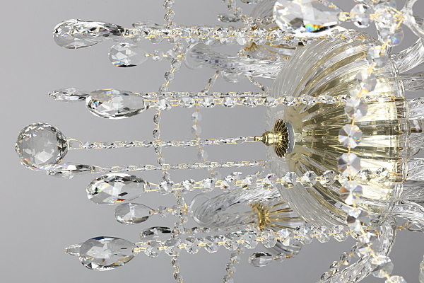 Подвесная люстра Bonaita OML-70103-08